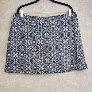 TRANQUILITYWOMEN'S  STRETCH SKORT BY COLORADO CLOTHING  SIZE X-Large Black White